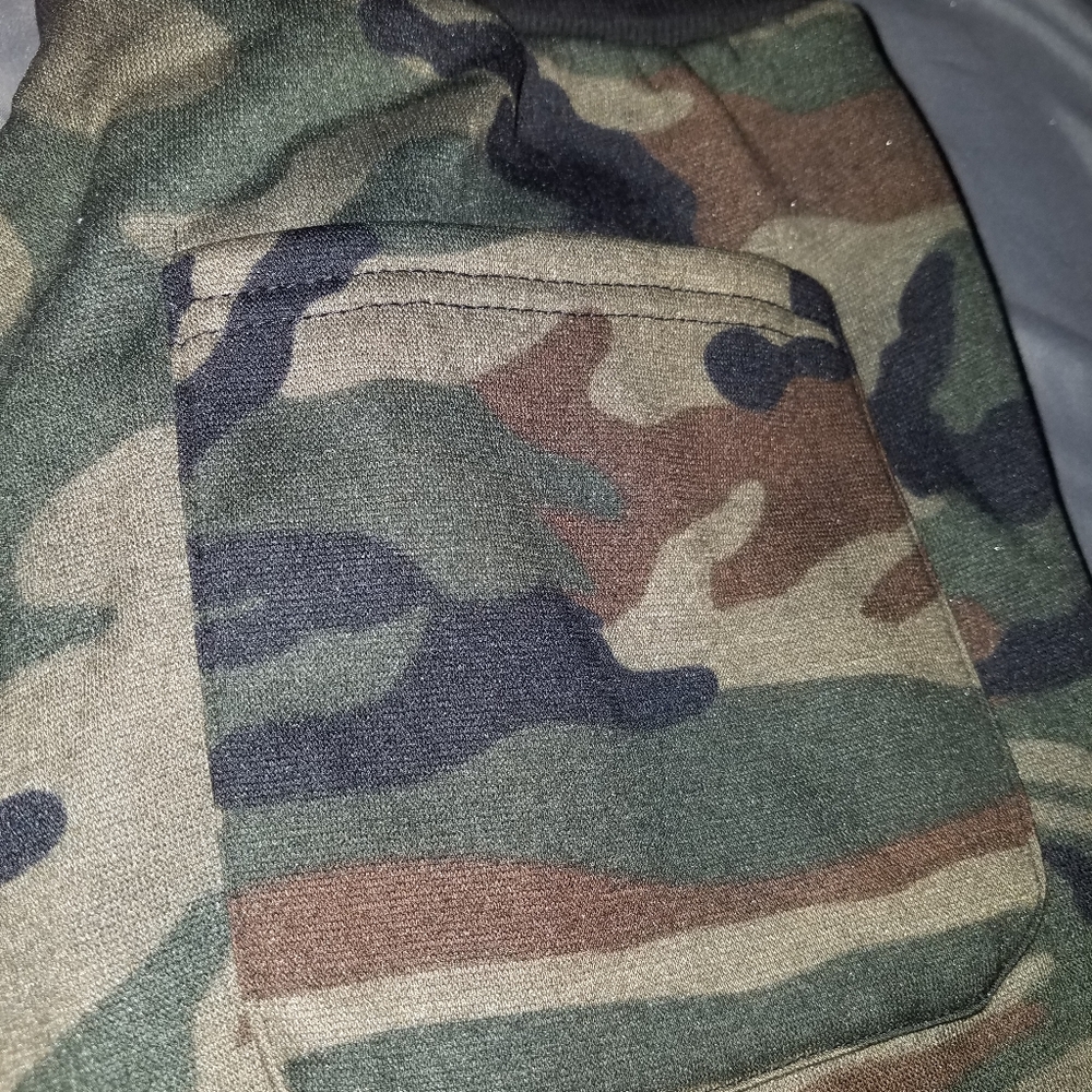 Camo Ladies Small Joggers